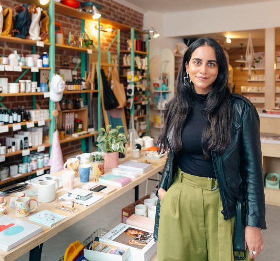 How To Choose The Perfect Pop Up Shop Location - Lioness Magazine