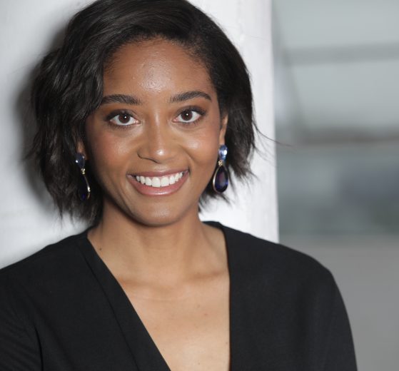 Entrepreneur Of The Day: How Chloe McKenzie Is Closing The Wealth Gap For Women Of Color - Lioness Magazine