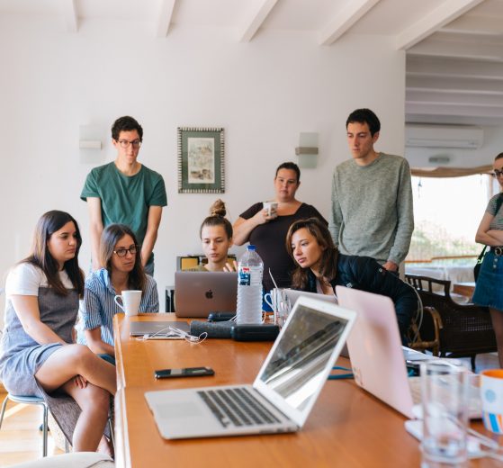 5 Reasons Why You Can’t Fix Every Leadership Issue Yourself - Lioness Magazine
